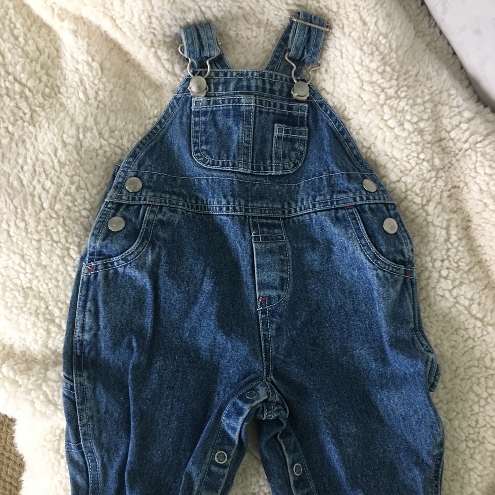 Adorable GAP denim baby overalls - 0-3 months